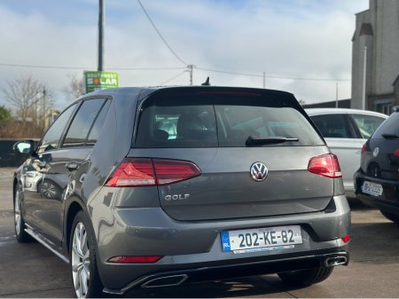 2020 Volkswagen Golf R-LINE 1.5 TSI MANUAL 6SPEED FWD 5DR 150HP 5 €23,950 thumbnail