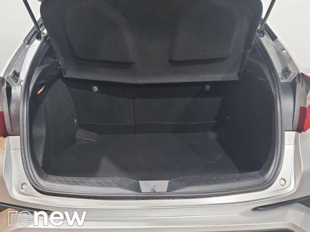 2019 Toyota C-HR 1.8 HYBRID SPORT €18,900 thumbnail