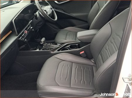 2025 Kia Niro Niro K3 HEV 3.9% APR available €35,900 thumbnail