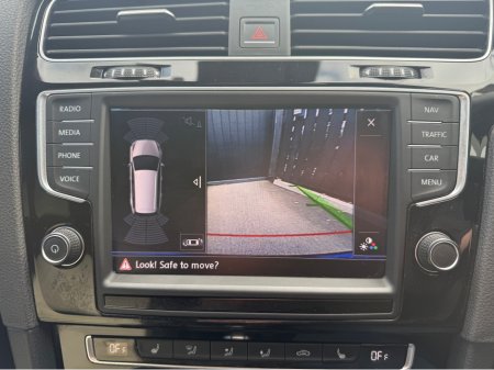 2015 Volkswagen Golf - thumbnail 12