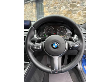 2013 BMW 3 Series - thumbnail 10