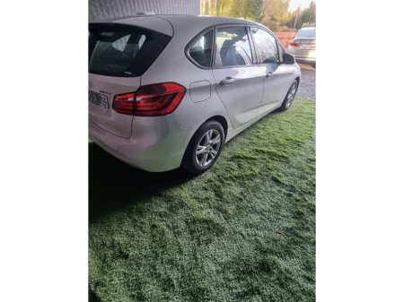 2017 BMW 2 Series - thumbnail 5