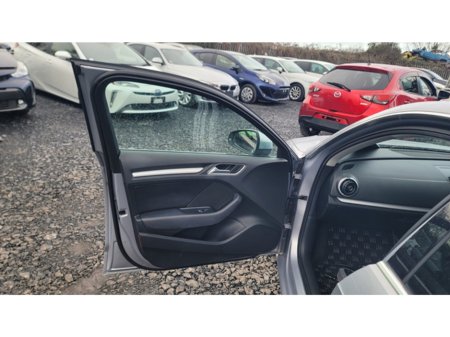 2015 Audi A3 - thumbnail 8