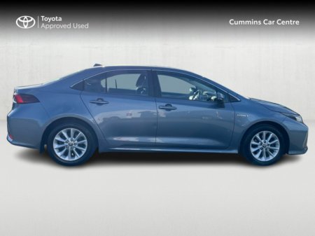 2020 Toyota Corolla COROLLA HYBRID LUNA SAL €18,800