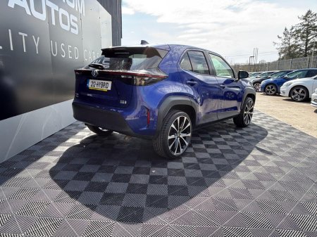 2021 Toyota Yaris Cross - photo 2
