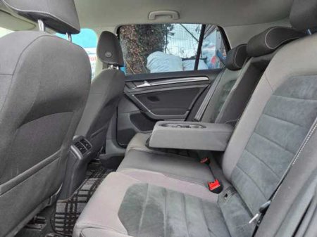 2015 Volkswagen Golf 1.4 TSI Highline €14,450 thumbnail