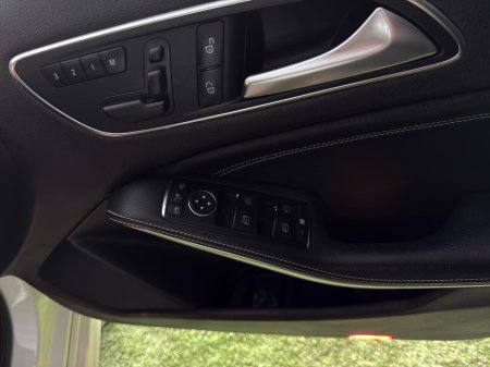 2013 Mercedes-Benz A Class - thumbnail 20