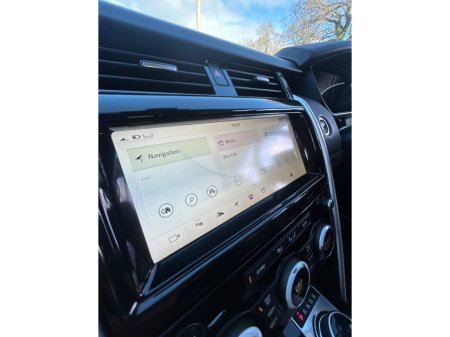 2018 Land Rover Discovery - thumbnail 35