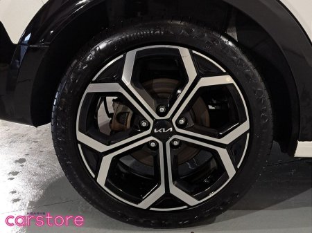 2023 Kia Niro 1.6 GDI PHEV K4 Auto €31,880 thumbnail