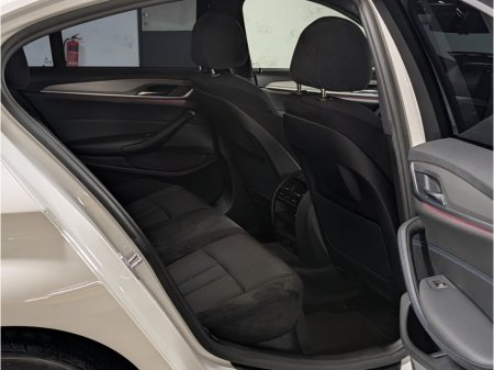 2020 BMW 5 Series - thumbnail 28