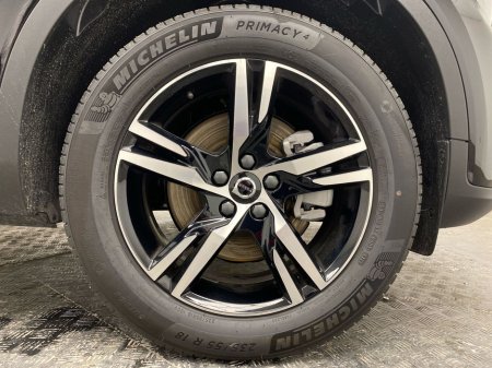 2026 Volvo XC40 - thumbnail 6