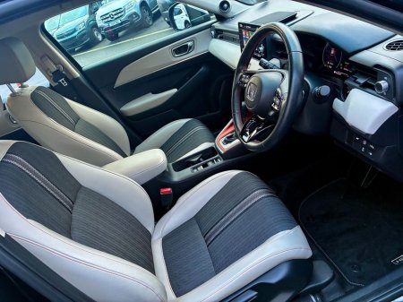 2022 Honda HR-V Advance Style, Petrol Hybrid Automatic, 17800KMs €32,995 thumbnail