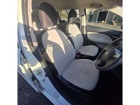 2014 Mitsubishi Mirage - thumbnail 11