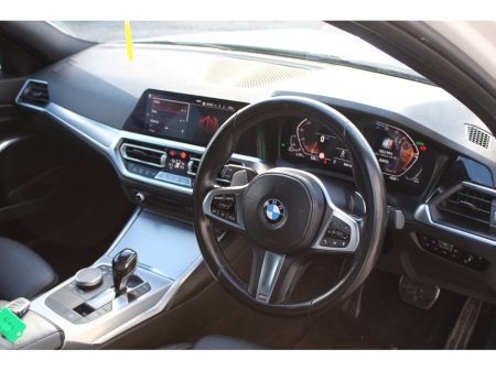 2021 BMW 3 Series  €35,995 thumbnail
