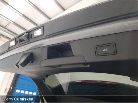 2025 Volkswagen ID.4 - thumbnail 8