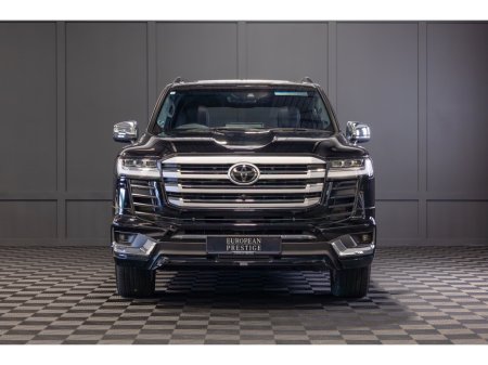 2024 Toyota Landcruiser  €121,951
