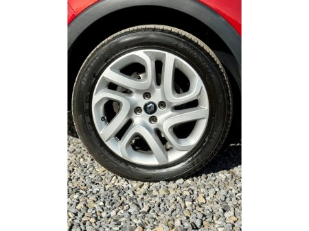 2019 Renault Captur - thumbnail 28