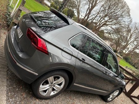 2020 Volkswagen Tiguan 2.0 TDi Top Spec SEL - Auto - 150bhp - 5 Dr Compact SUV €23,850 thumbnail