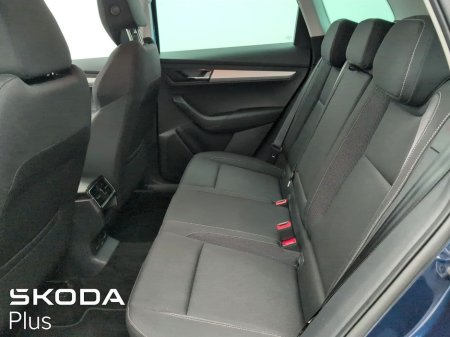 2023 Skoda Karoq AMBITION 2.0TDI 115HP €30,950 thumbnail