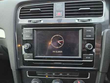 2018 Volkswagen Golf 1.6 TDI 3 dr €17,990 thumbnail