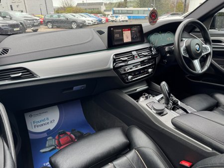 2019 BMW 5 Series - thumbnail 21