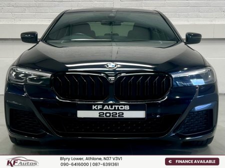 2022 BMW 5 Series - thumbnail 2