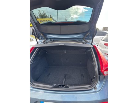 2014 Volvo V40 1.6 T4 180PS R-DESIGN POWERSHIFT DCT €10,950 thumbnail