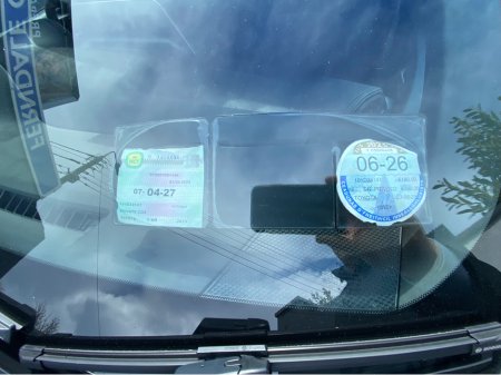 2019 Toyota C-HR - thumbnail 12