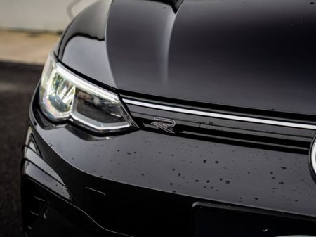 2021 Volkswagen Golf R-LINE TSI €22,450