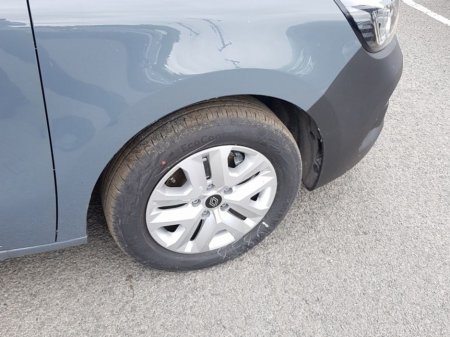 2026 Renault Kangoo ML19 DCI START EX VAT PRICE DISPLAYED €23,640 thumbnail