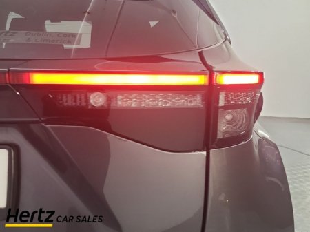 2023 Toyota Yaris Cross - thumbnail 8