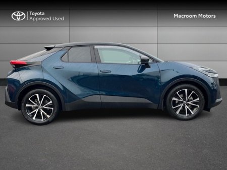 2025 Toyota C-HR FRESH SELECTION OF TRADE-INS C-HR HYBRID SPORT+ thumbnail