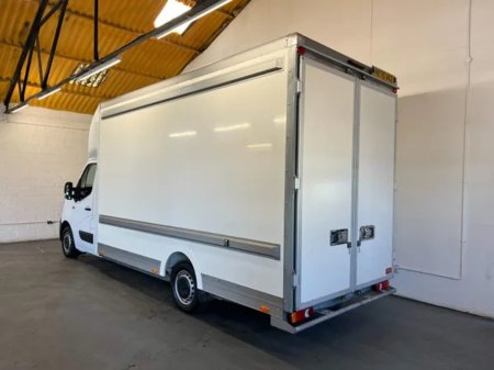 2021 Renault Master 2021 Master Lowloader 68k miles €29,995