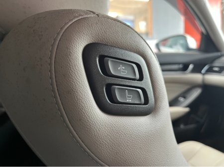 2018 Honda Accord - thumbnail 19