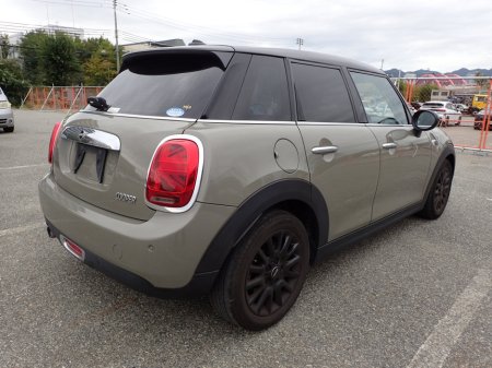 2019 MINI Cooper D 1.5 COOPER STEALTH SERIES 5DR AUTOMATIC €21,950