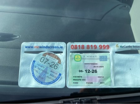 2011 Ford Focus - thumbnail 16