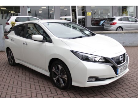 2022 Nissan Leaf - thumbnail 2