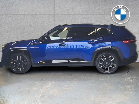 2024 BMW XM - photo 3