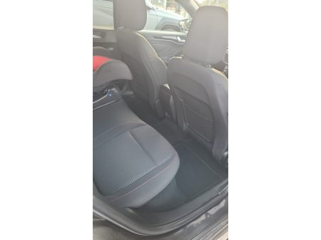 2020 Ford Focus 1.5 TDCI ST-LINE LOW MILEAGE HIGH SPEC €19,480 thumbnail