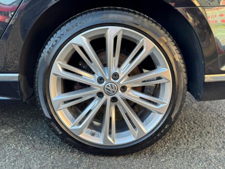 2017 Volkswagen Passat R-LINE TOP SPEC NCT 05/27 €14,499 thumbnail