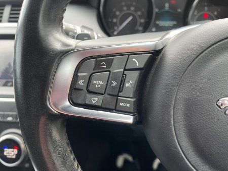 2018 Jaguar E-Pace 2.0 D180 R-Dynamic SUV 5dr Diesel Auto AWD Euro 6 (s/s) (180 ps) thumbnail