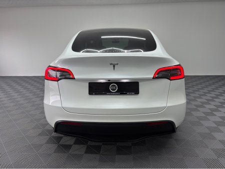 2023 Tesla Model Y - thumbnail 17