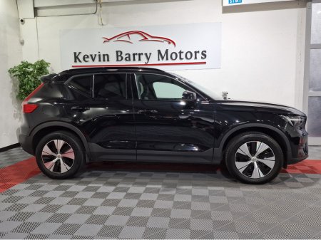 2022 Volvo XC40 T4 PLUS DARK RECHARGE AUTOMATIC **ONE OWNER / APPLE CARPLAY / BLIND SPOT ASSIST / ELECTRIC BOOTLID / HEATED FRONT & REAR SEATS / HEATED STEERING WHEEL / REVERSE CAMERA / WIRELESS PHONE CHARGING** €34,900 thumbnail