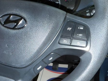 2017 Hyundai i10 - thumbnail 13