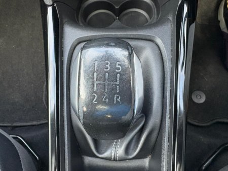 2016 Peugeot 2008 ONE OWNER LOW MILEAGE ALLURE MODEL €8,780 thumbnail