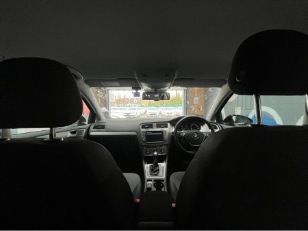 2016 Volkswagen Golf - thumbnail 14