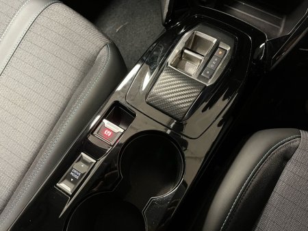 2023 Peugeot 208 - view 4