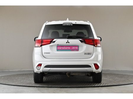 2018 Mitsubishi Outlander - thumbnail 8