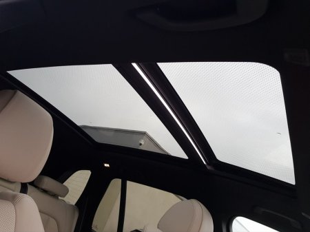 2022 BMW X5 xDrive45e xLine €67,995 thumbnail