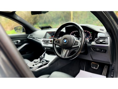 2021 BMW 3 Series - thumbnail 5